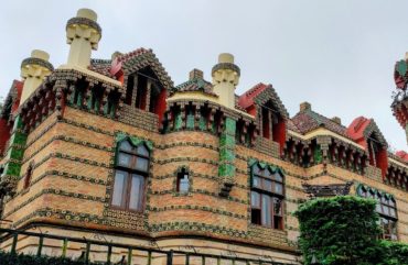 Capricho de Gaudí en Comillas, Cantabria.